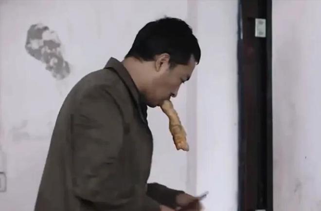 我是刑警：富大龙上场，却被吐槽说话像醉酒，影帝形象崩塌了？  第27张
