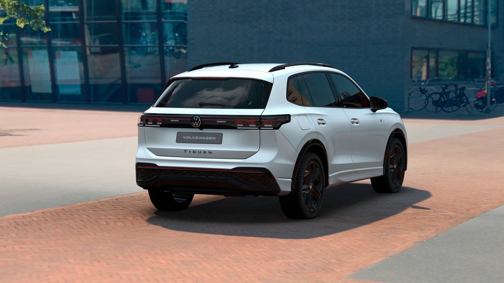 大众 Black 版途观 SUV 官图发布：2.0T 动力、外观黑化